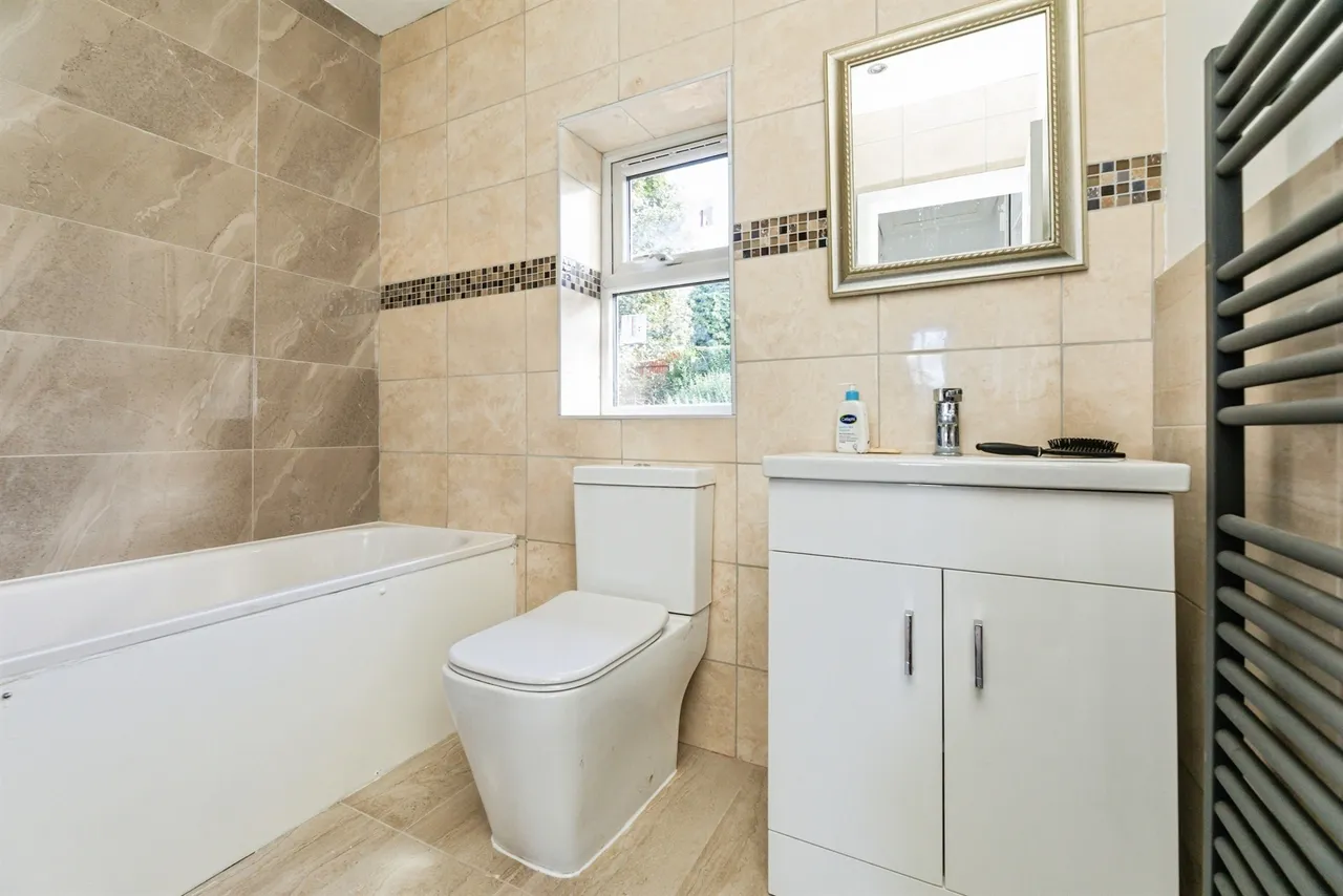 Hirst Drive, Herringthorpe, S65, photo 11