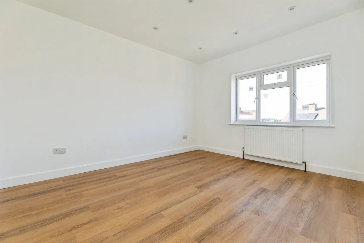 Hirst Drive, Herringthorpe, S65, photo 6