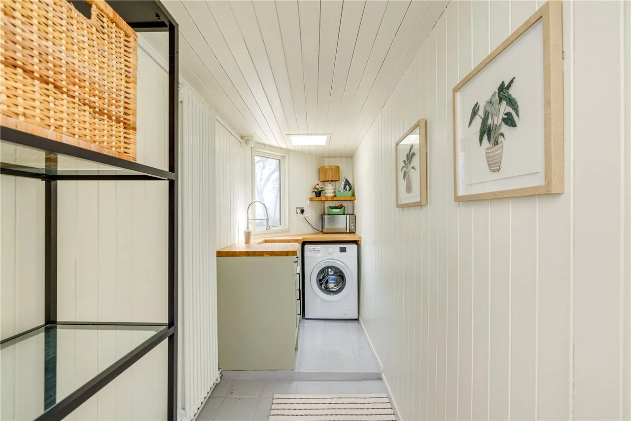 Bovingdon Road, London, SW6, photo 8