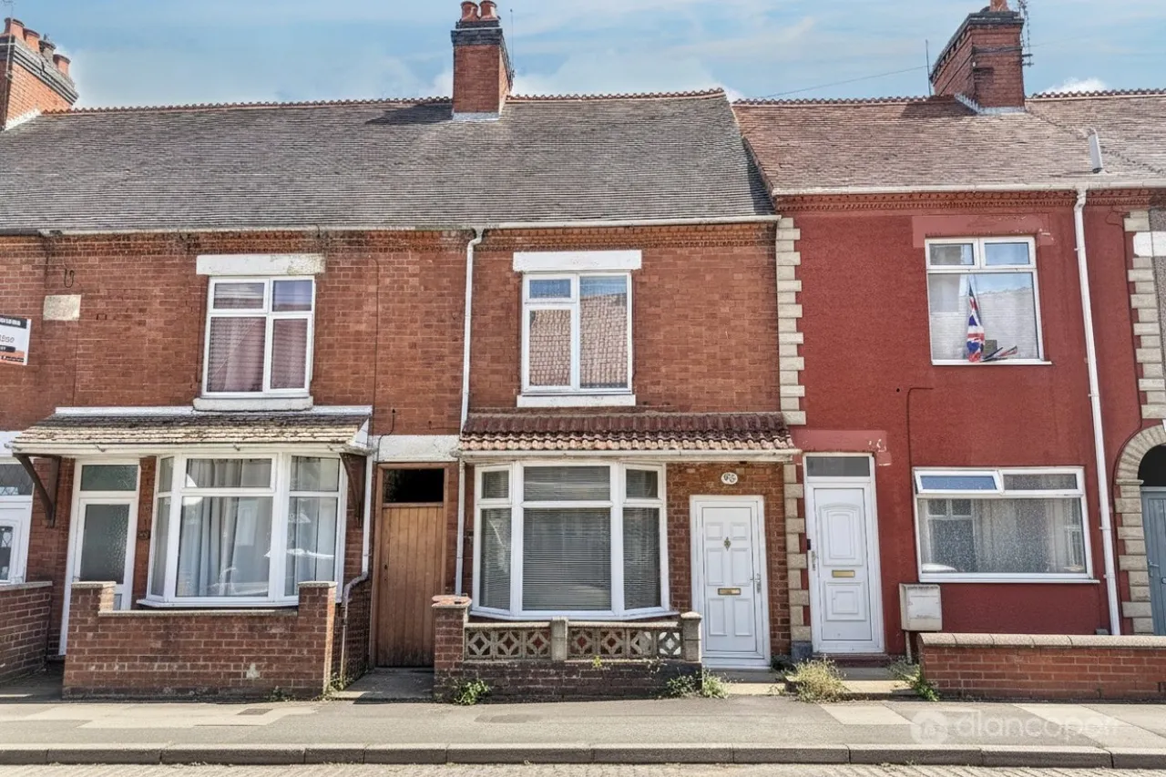 3 bed house for sale, Grove Road, Stockingford, CV10