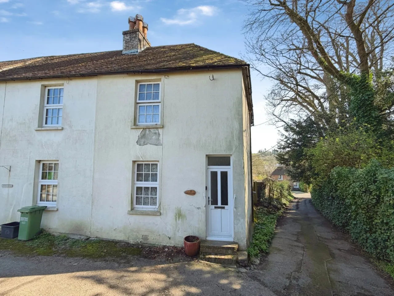 2 bed house for sale, Church Road, Lyminge, CT18