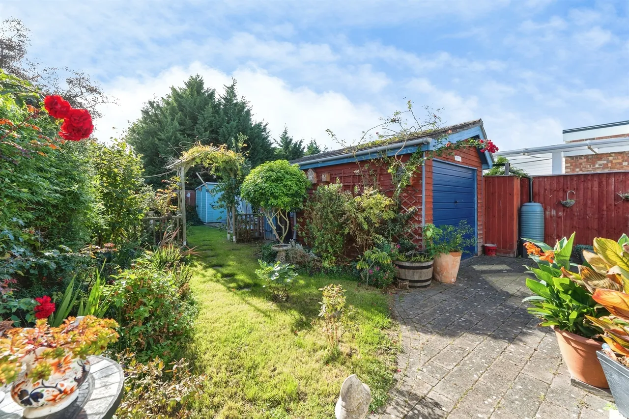 Newlands Avenue, March, PE15, photo 22
