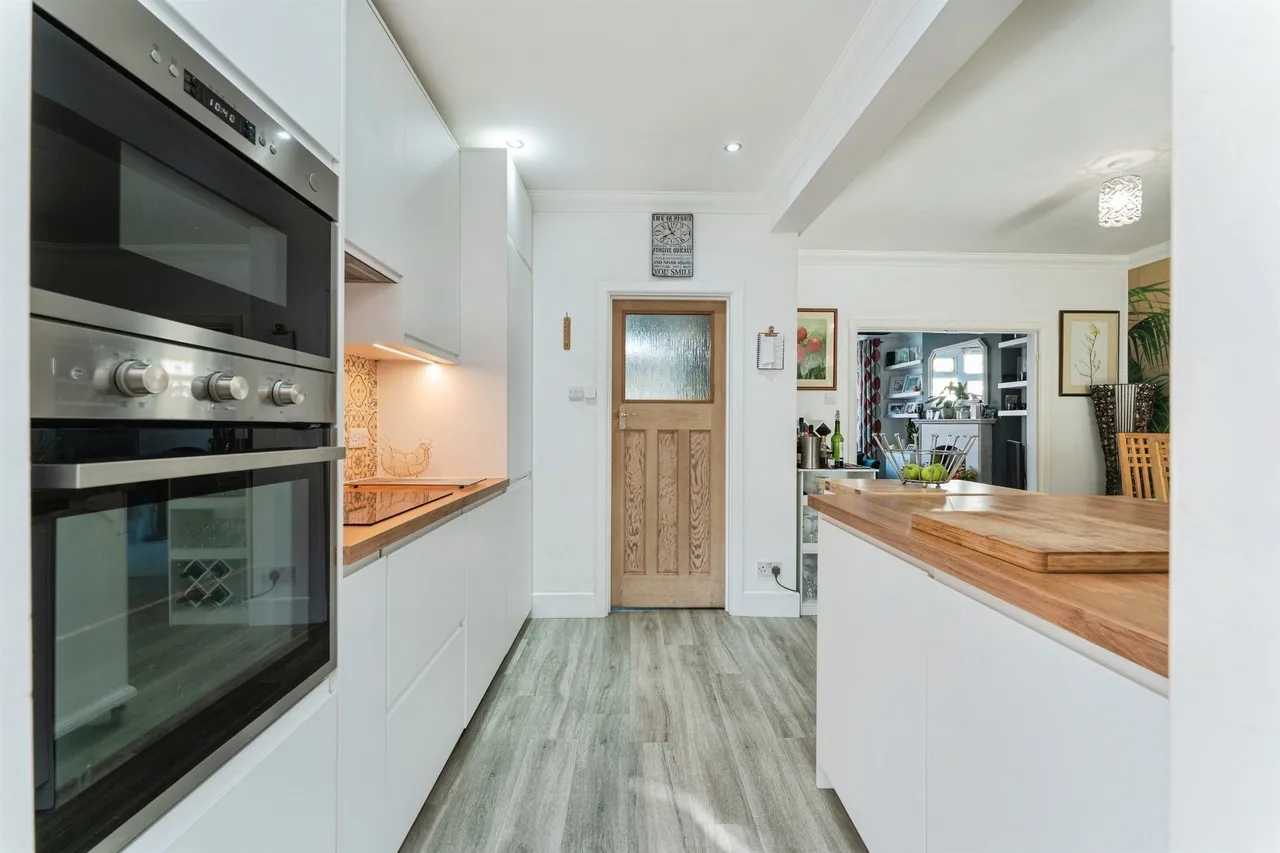 Newlands Avenue, March, PE15, photo 5