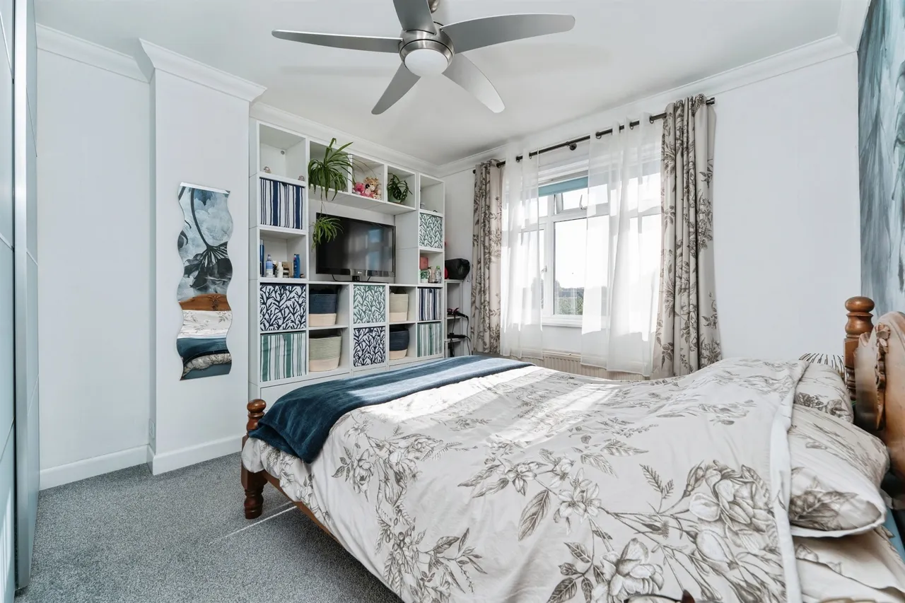 Newlands Avenue, March, PE15, photo 12