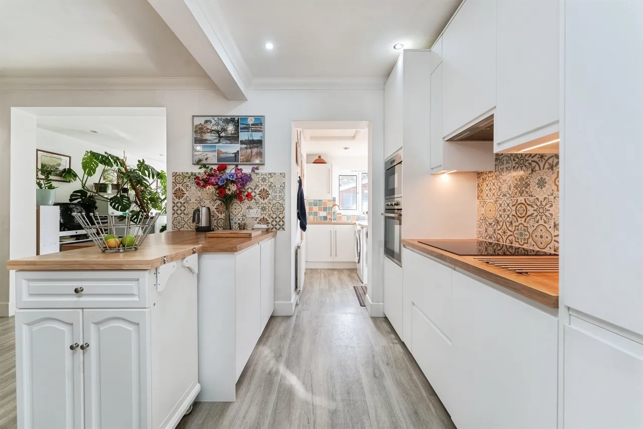 Newlands Avenue, March, PE15, photo 4