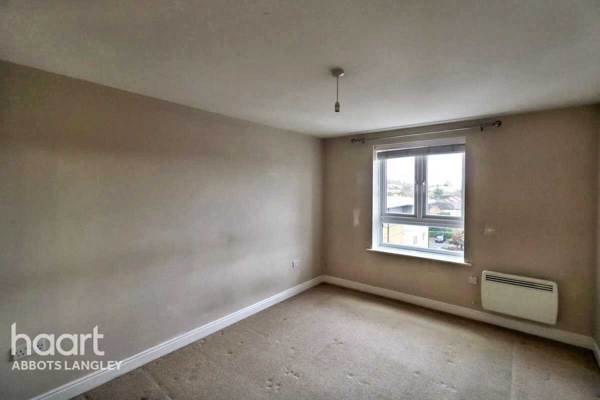 Ovaltine Drive, Kings Langley, WD4, photo 6