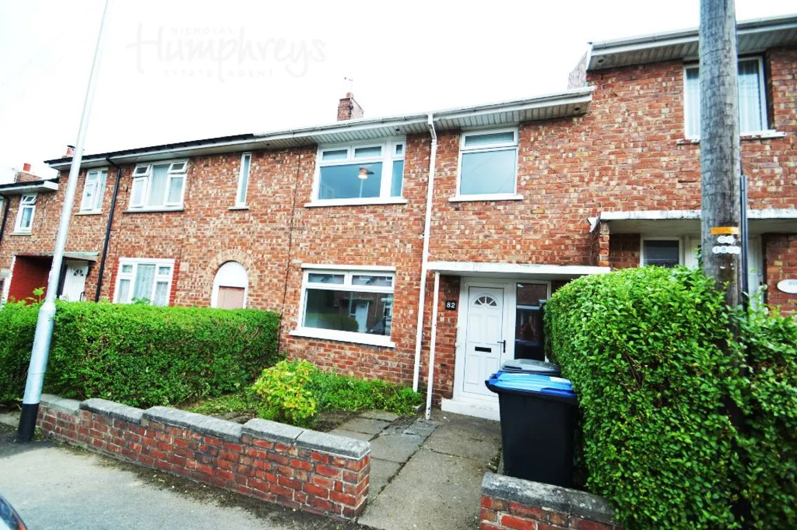 4 bed property to rent, Wakenshaw Road, Durham, DH1