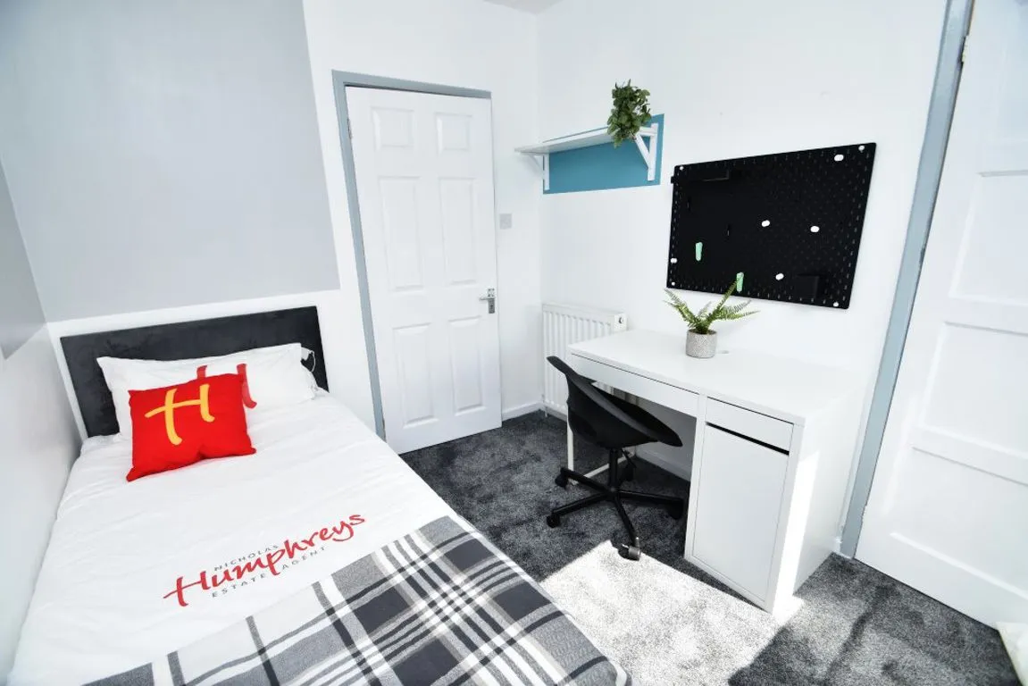 Wakenshaw Road, Durham, DH1, photo 8