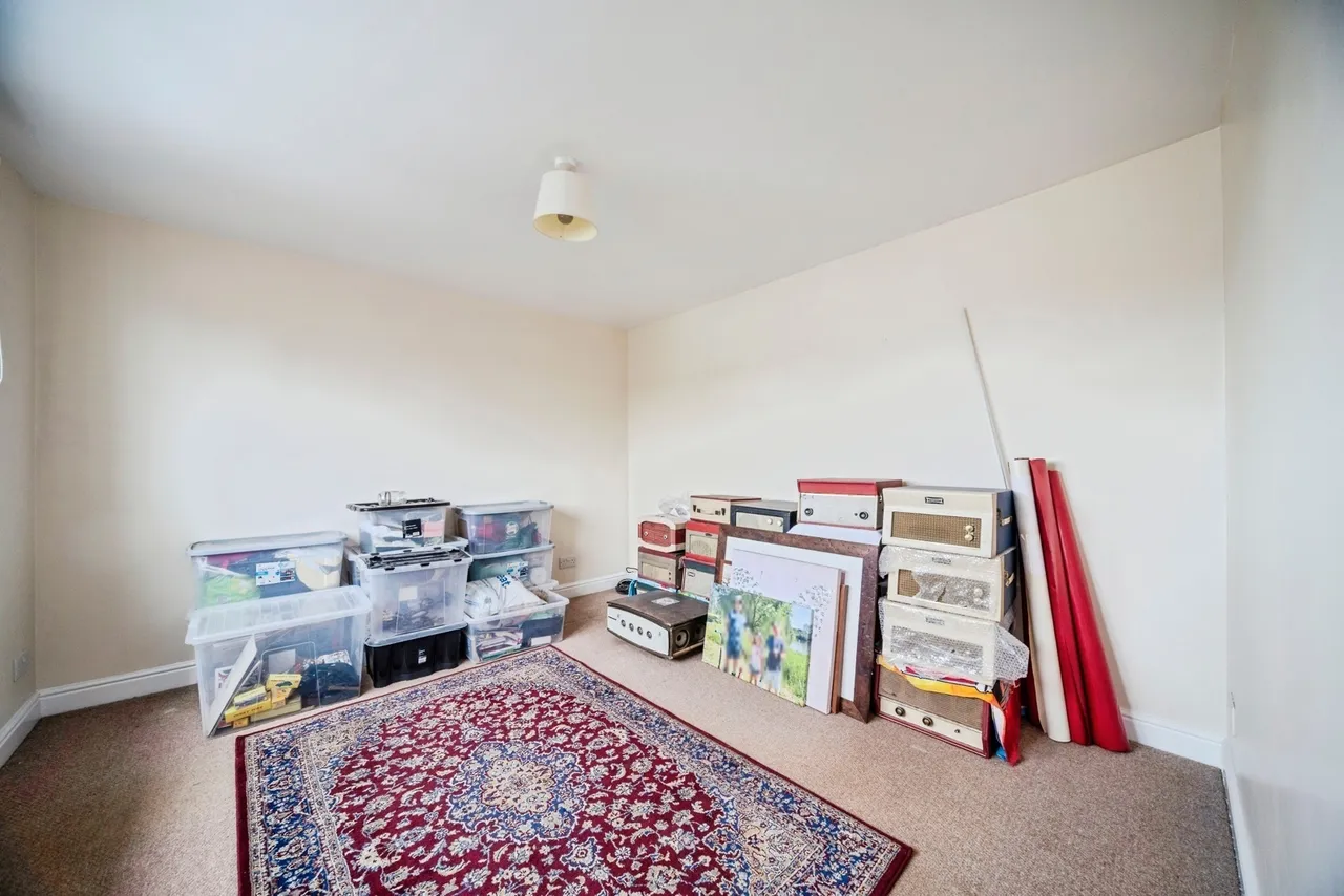 George Street, Bletchley, Milton Keynes, Buckinghamshire, MK2, photo 16