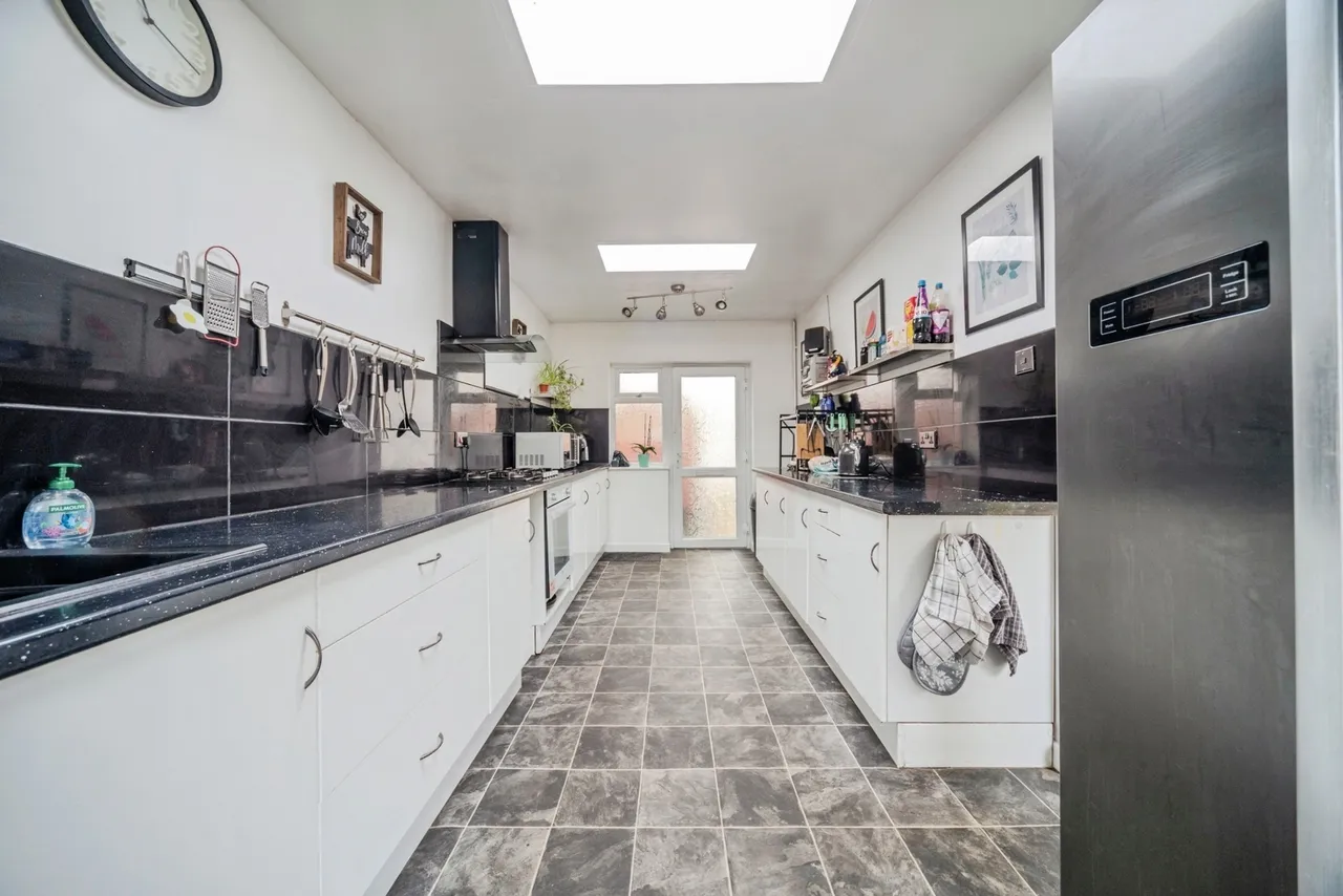 George Street, Bletchley, Milton Keynes, Buckinghamshire, MK2, photo 9