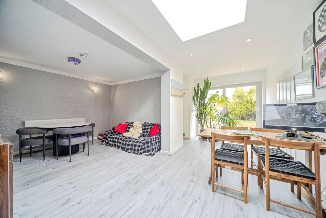 George Street, Bletchley, Milton Keynes, Buckinghamshire, MK2, photo 6