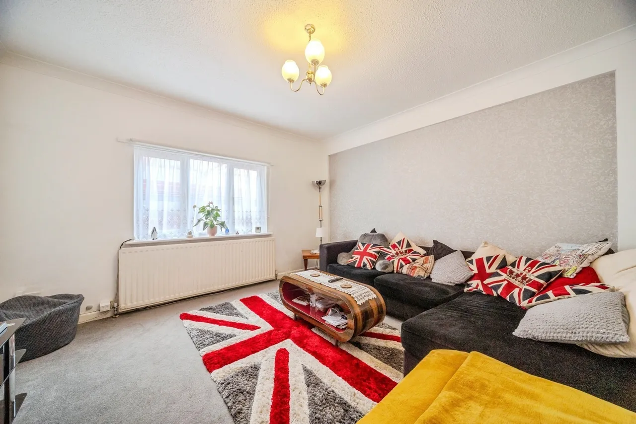 George Street, Bletchley, Milton Keynes, Buckinghamshire, MK2, photo 4