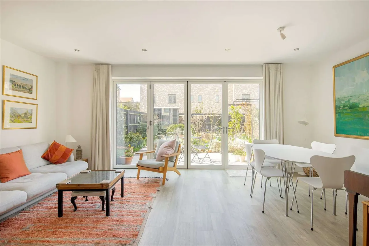 Knightly Avenue, Cambridge, CB2, photo 3