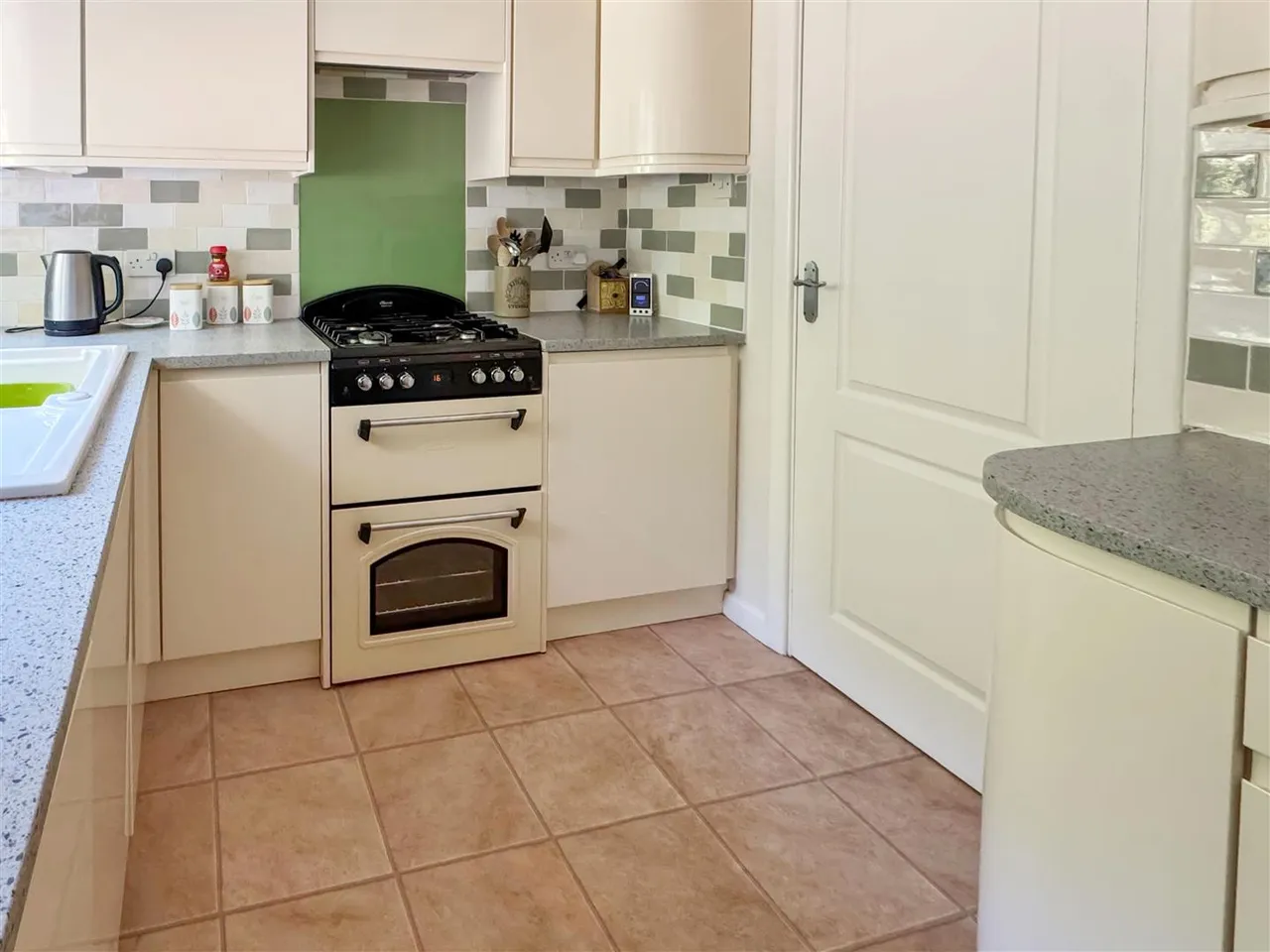 Meadow Way, Littlehampton, photo 4