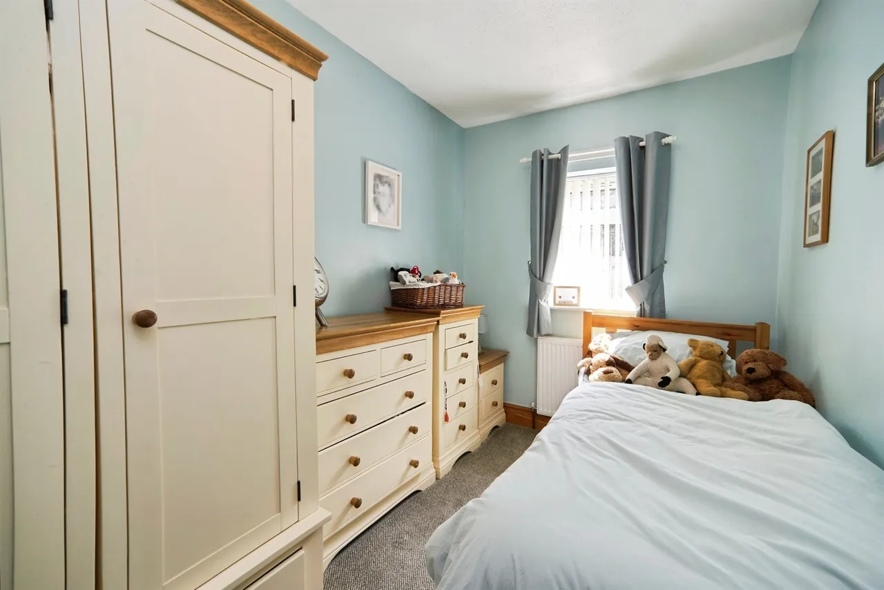 Hillside Grove, Oakworth, Keighley, photo 12