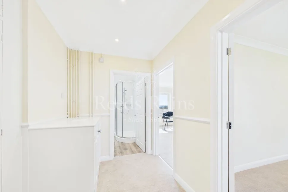 Victoria Drive, South Darenth, Kent, DA4, photo 8
