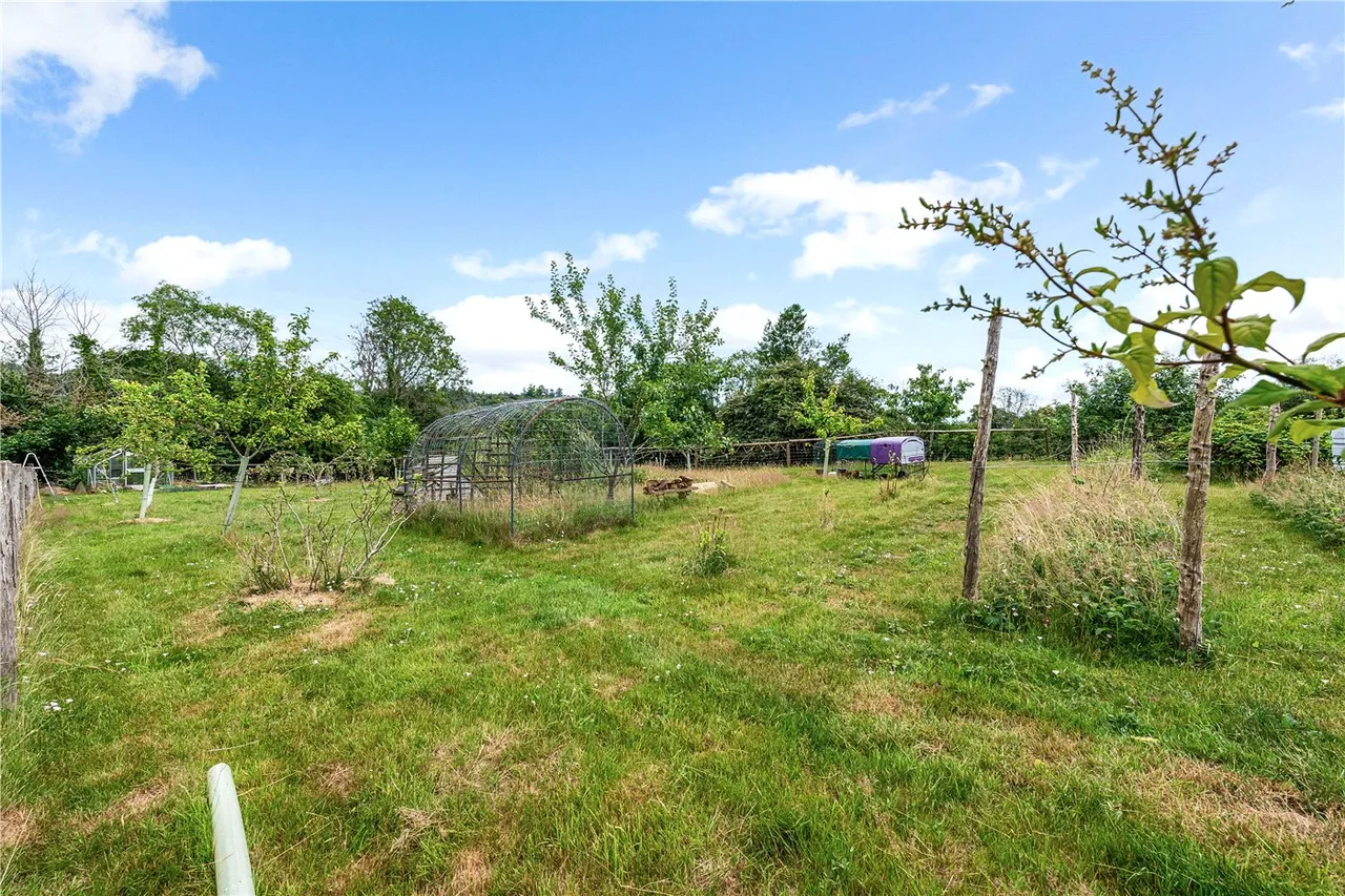 School Lane, Petersfield, Hampshire, GU32, photo 7