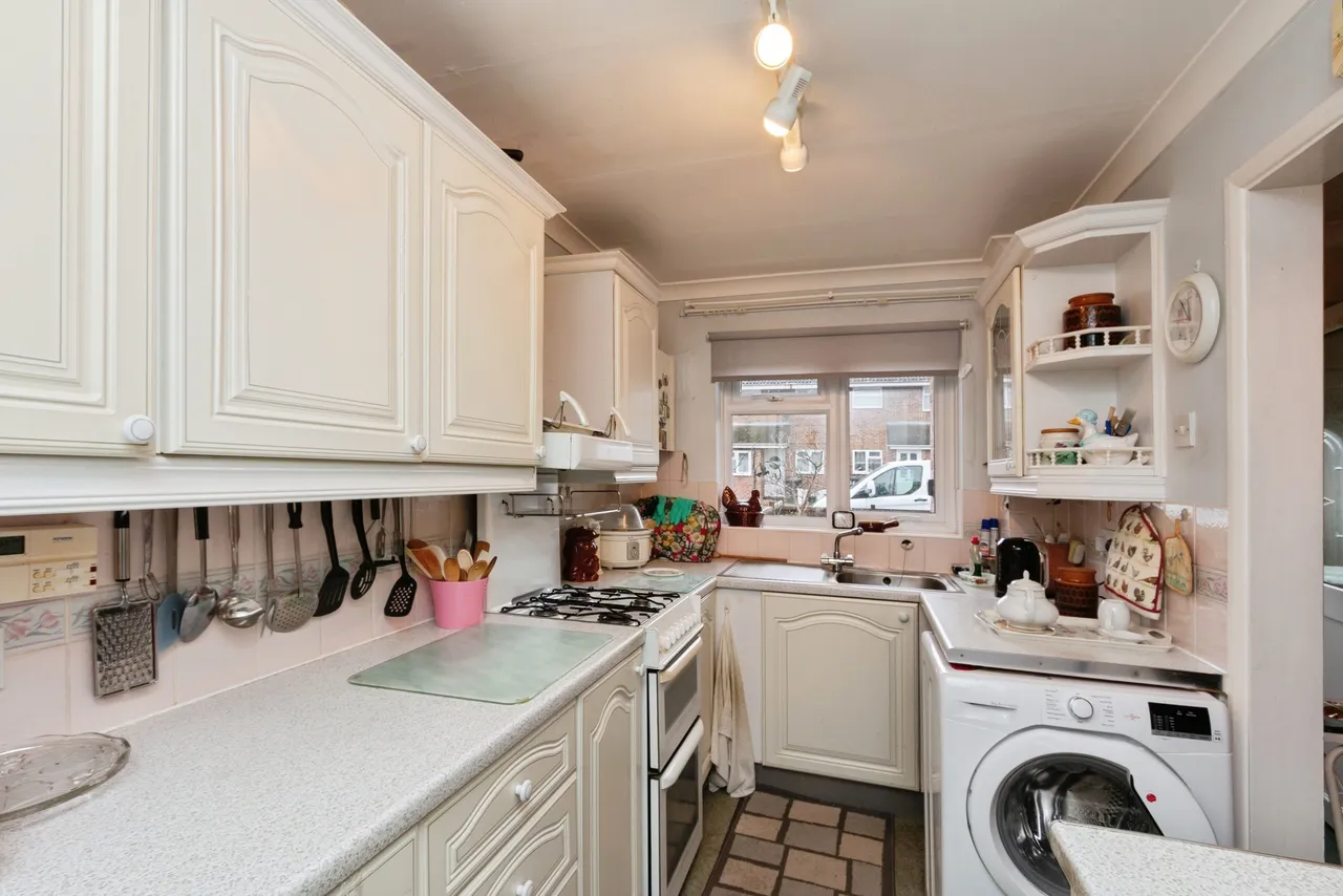 Elm Close, Bordon, photo 4