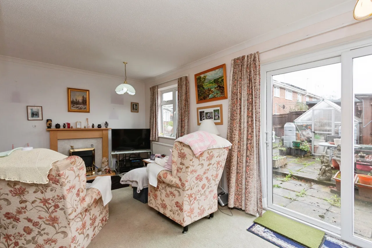 Elm Close, Bordon, photo 7