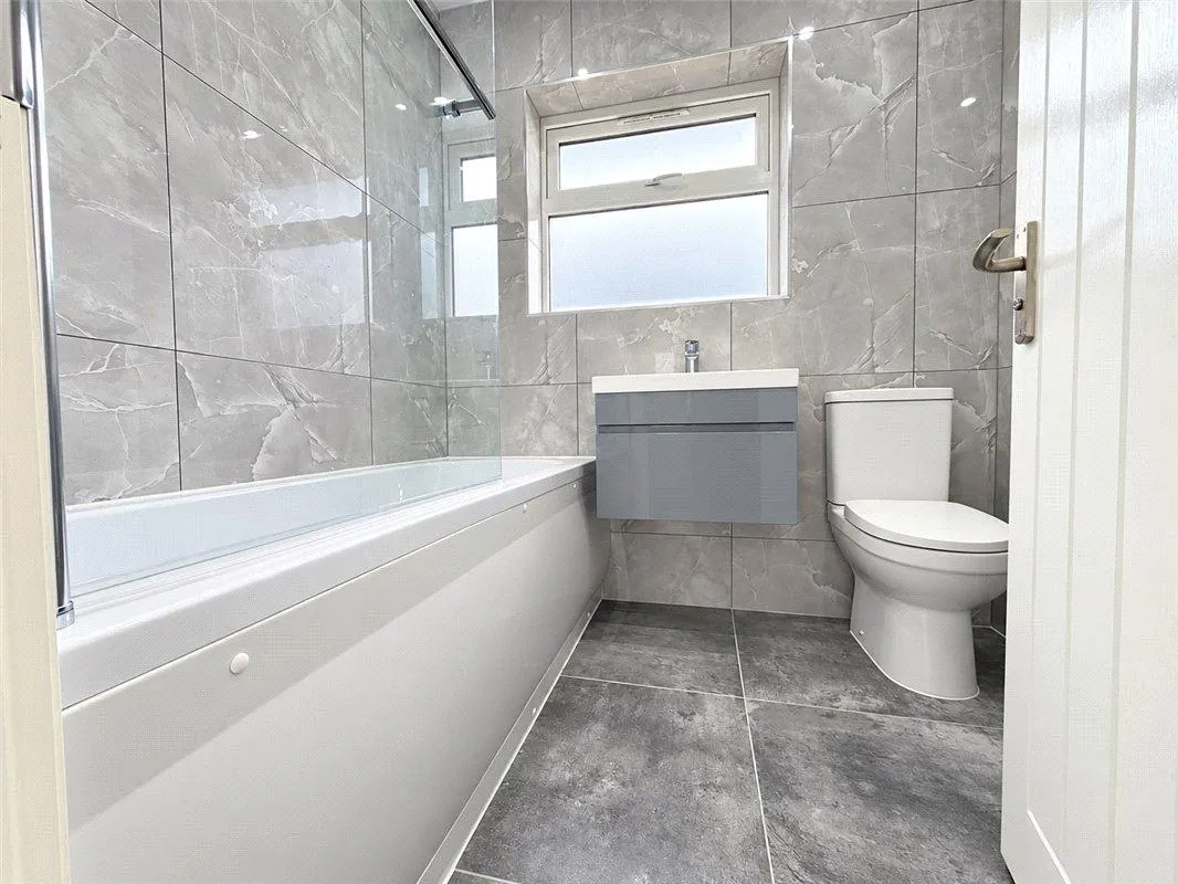 Clarendon Green, Orpington, BR5, photo 13
