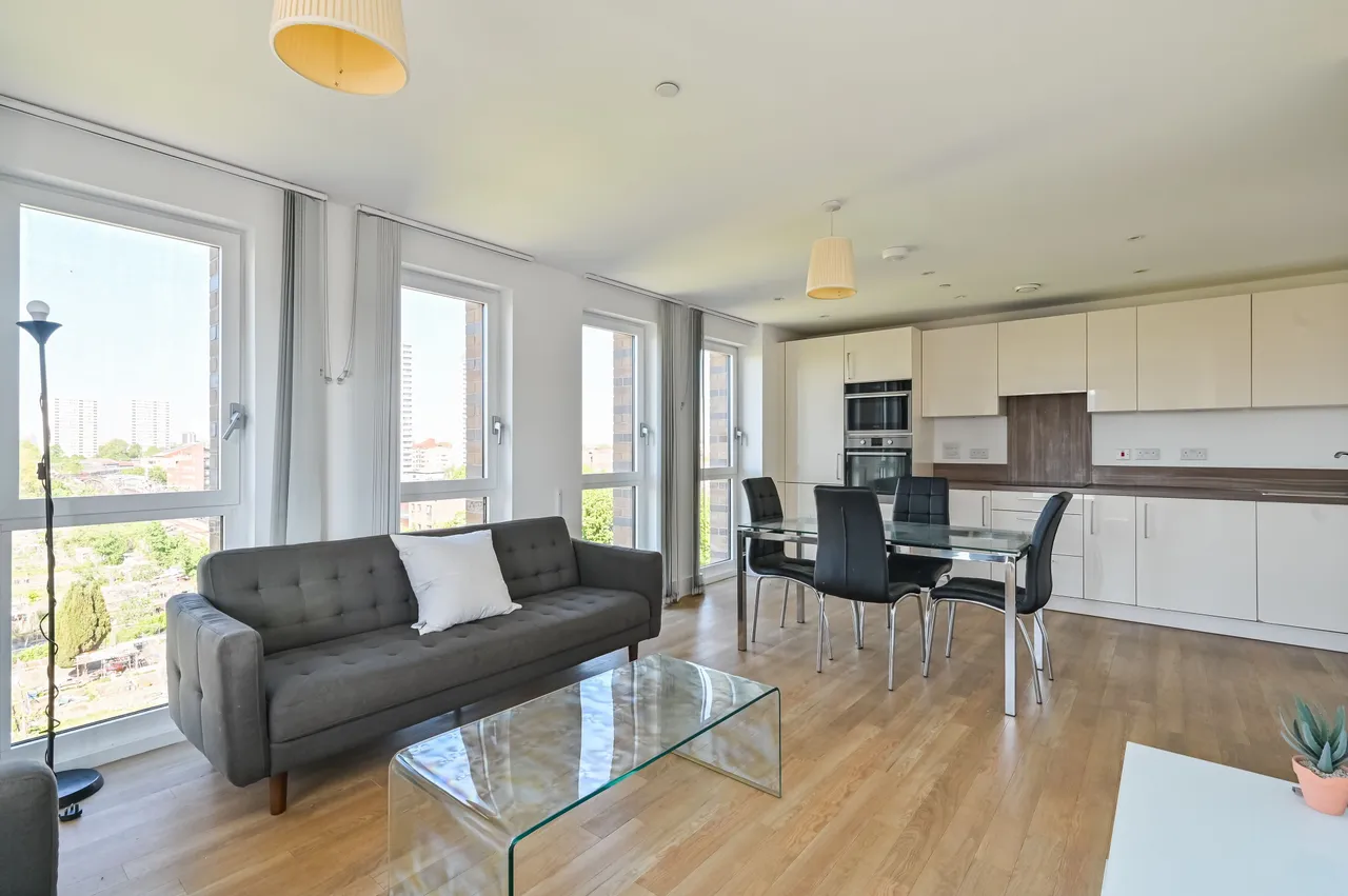 51 Ivy Point, 5 Hannaford Walk, London, photo 10
