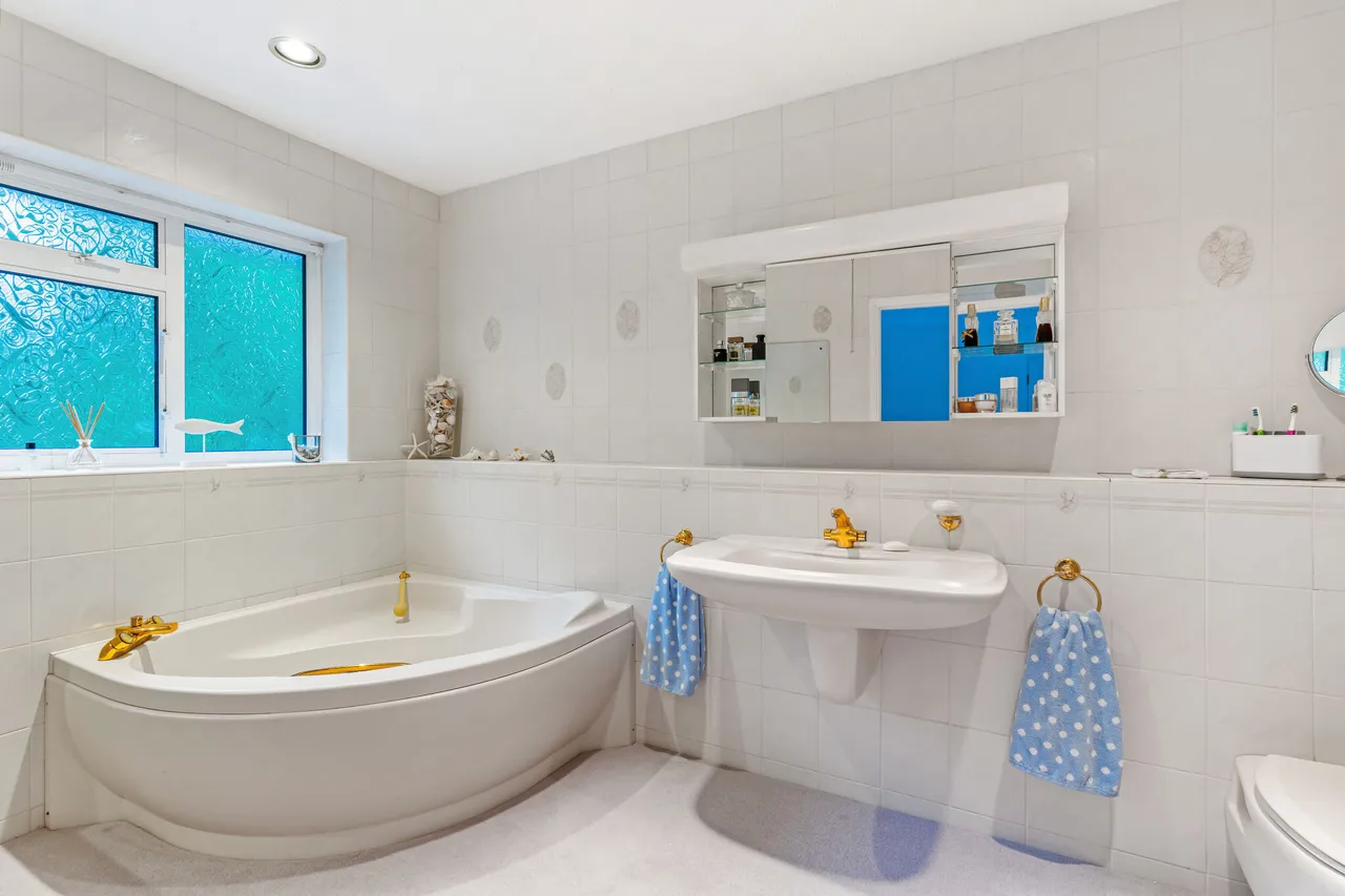 Azalea Way, Camberley, GU15, photo 17