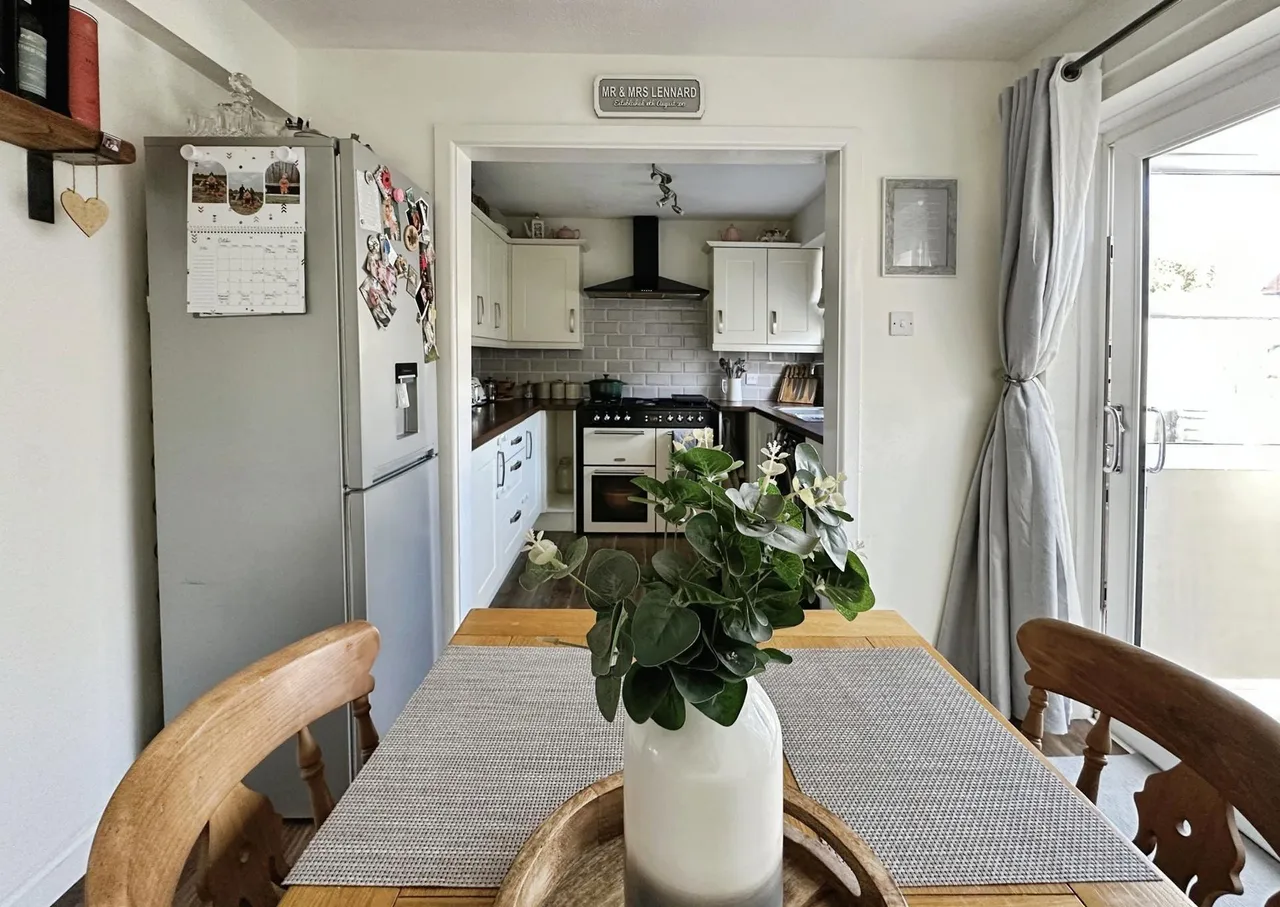 Chestnut Close, Exmouth, EX8, photo 5