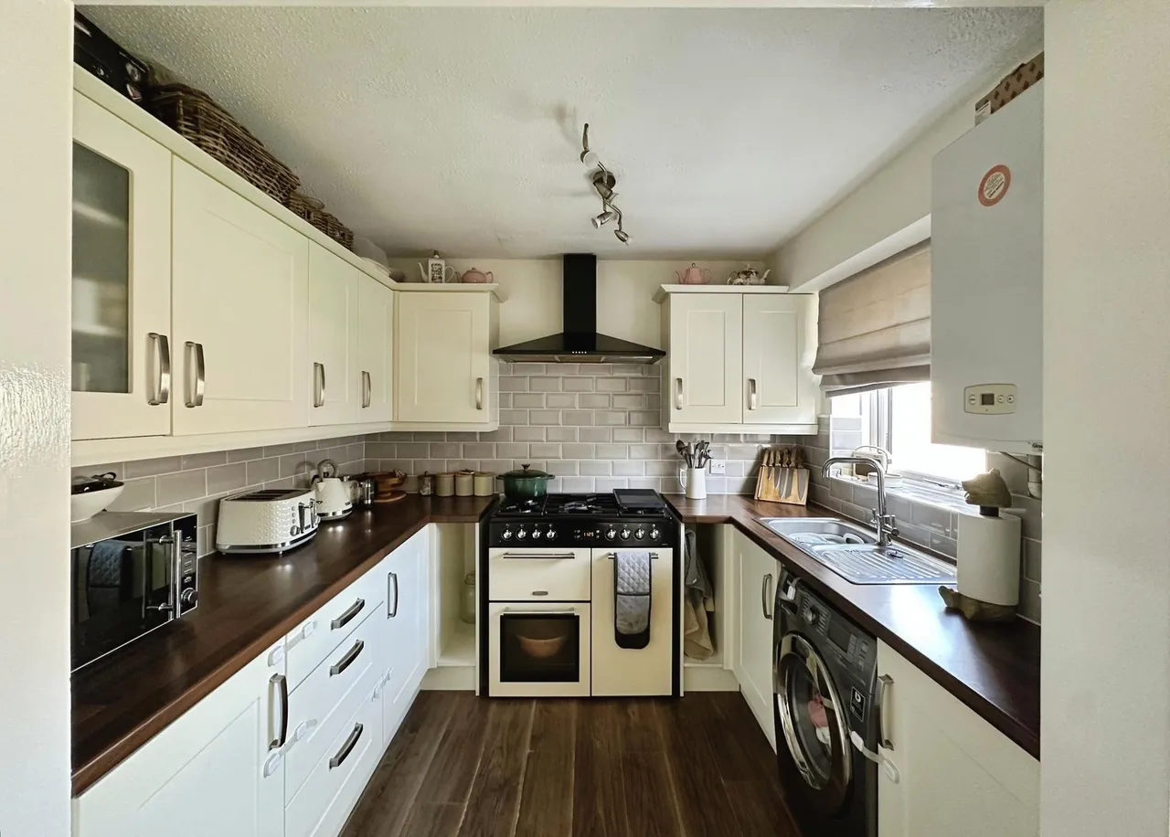 Chestnut Close, Exmouth, EX8, photo 6