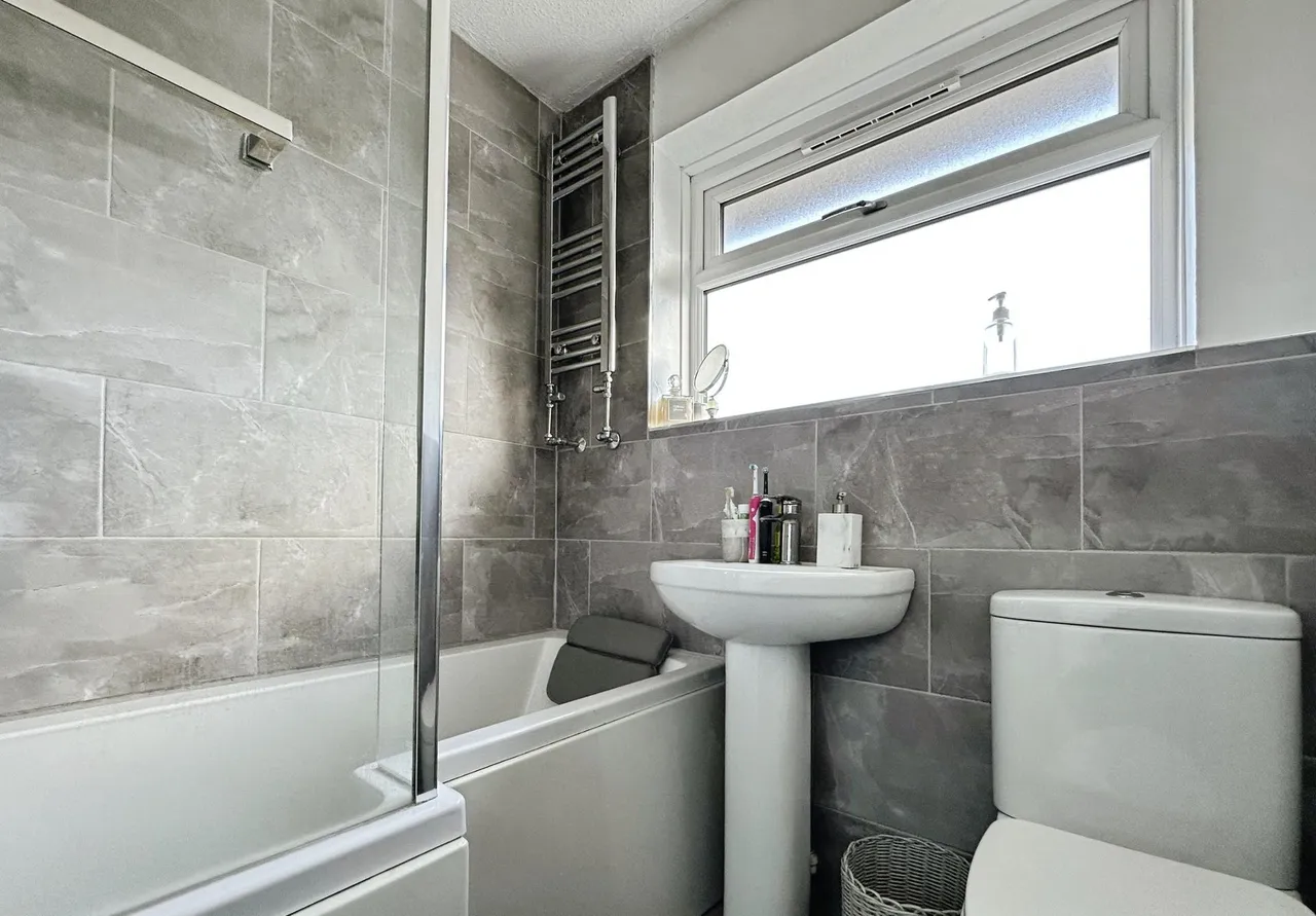 Chestnut Close, Exmouth, EX8, photo 8