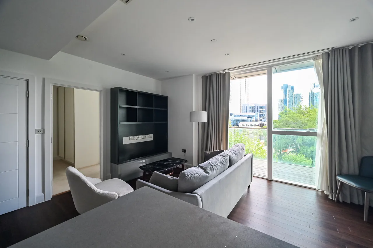 Flat 403, Sirocco Tower, LONDON, photo 4