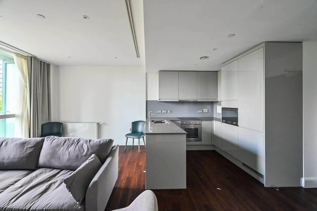 Flat 403, Sirocco Tower, LONDON, photo 11
