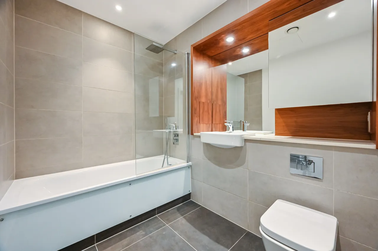 Flat 403, Sirocco Tower, LONDON, photo 9