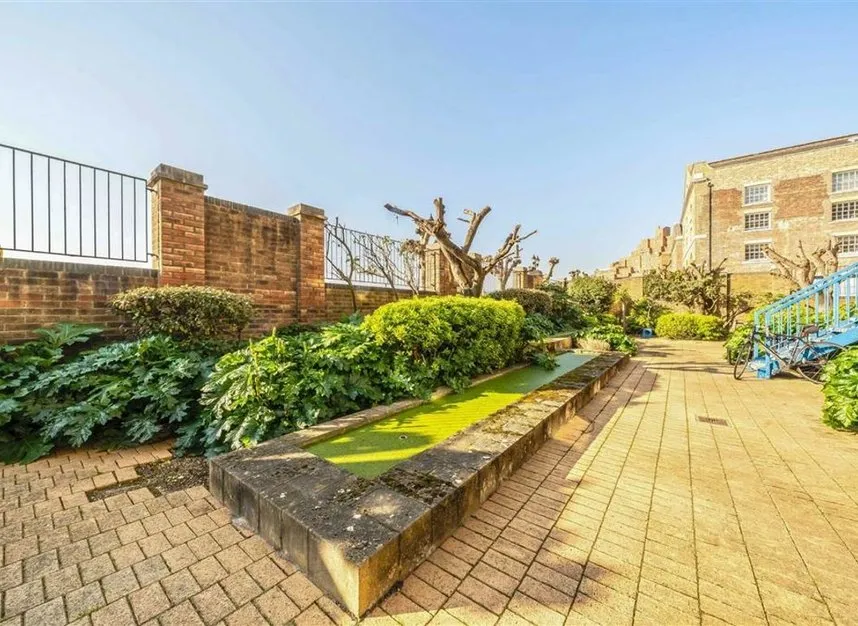 Jardine Road, Wapping, E1W, photo 9