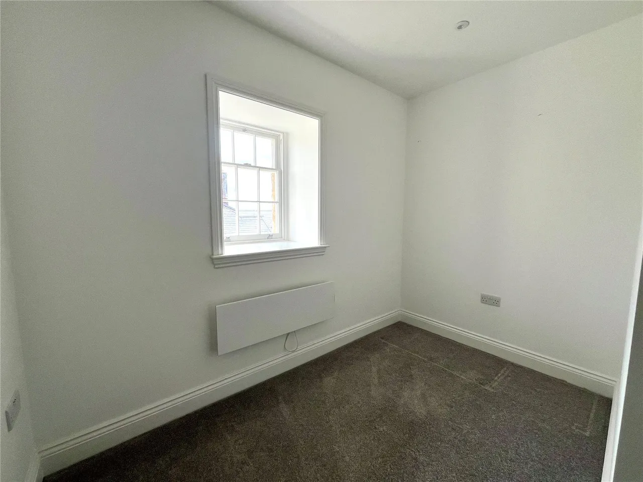 Old Chester Road, Holywell, CH8, photo 9