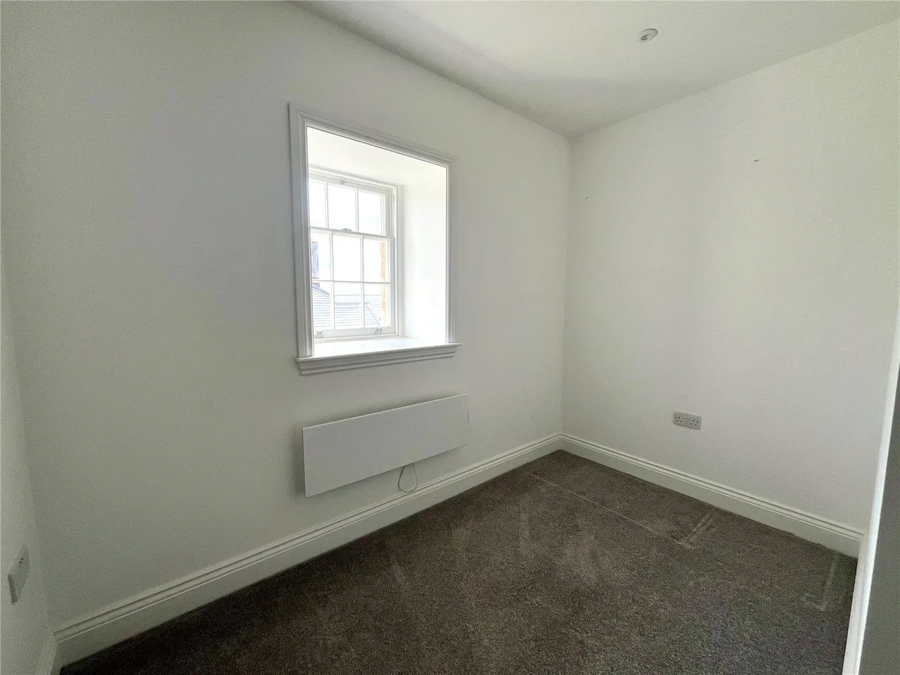 Old Chester Road, Holywell, CH8, photo 10