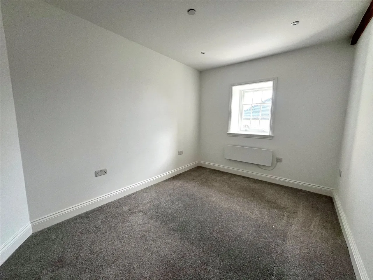 Old Chester Road, Holywell, CH8, photo 7