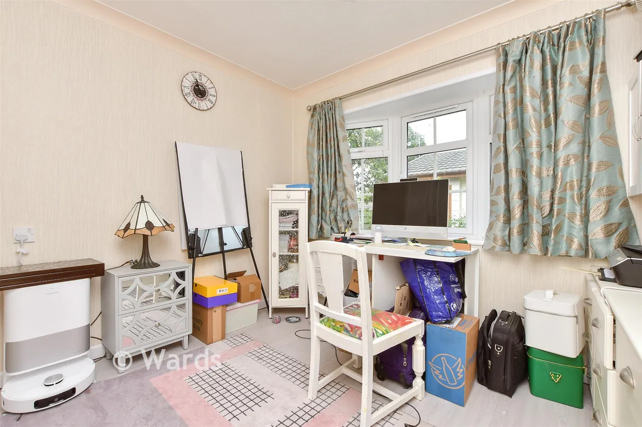 Faversham Road, Seasalter, CT5, photo 11