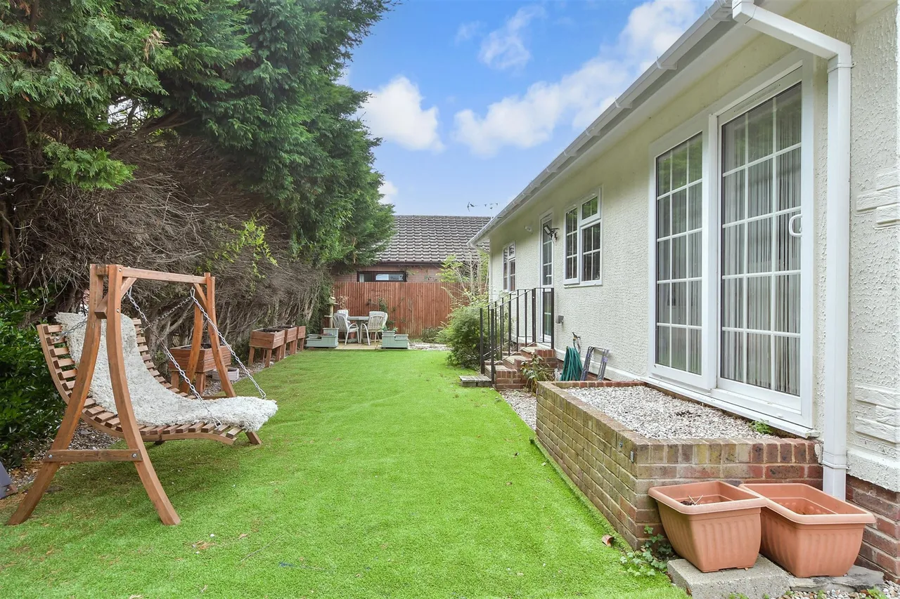 Faversham Road, Seasalter, CT5, photo 6