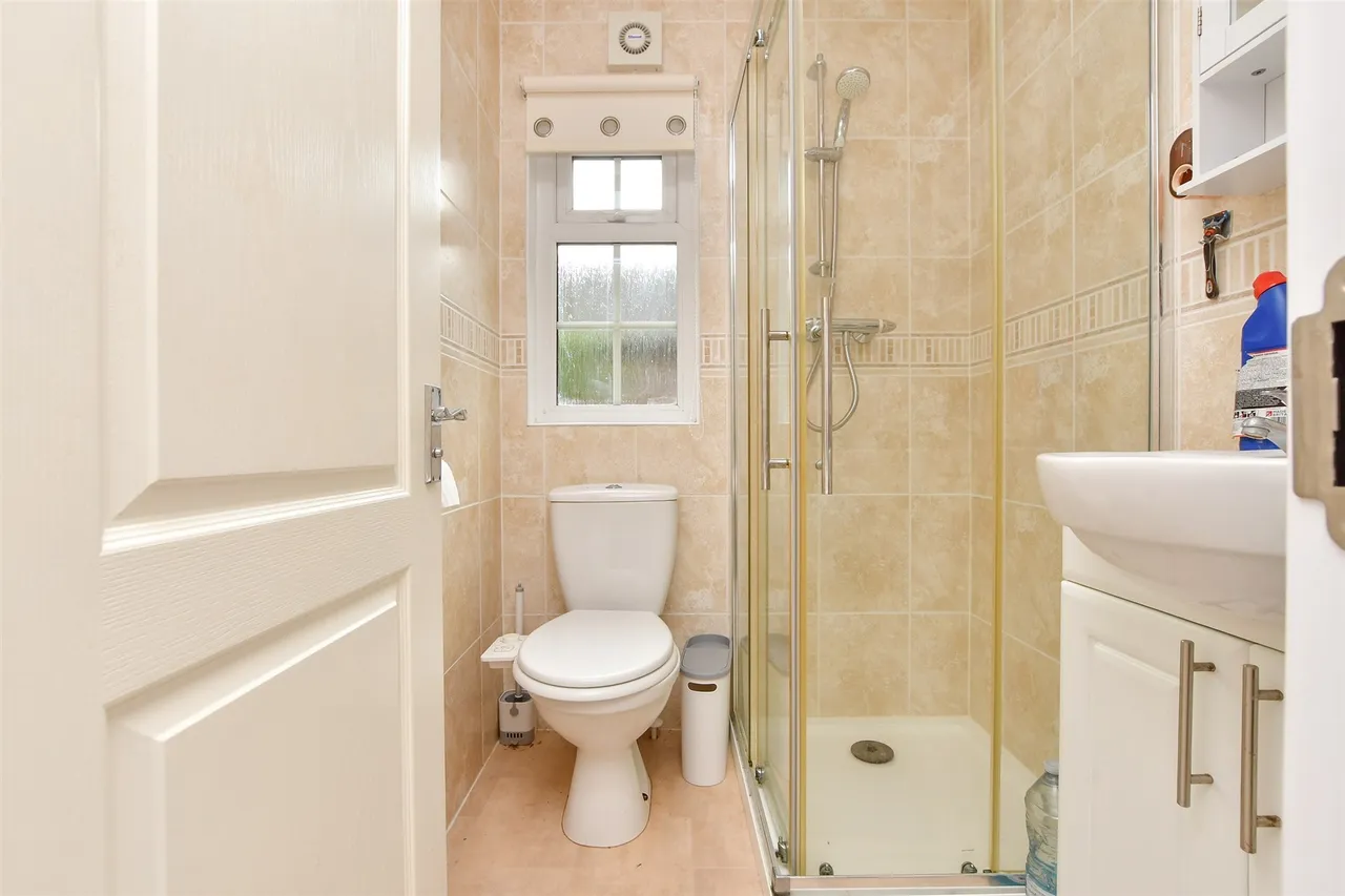 Faversham Road, Seasalter, CT5, photo 10