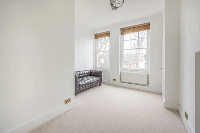 10 Ornan Road Belsize Park NW3, photo 4