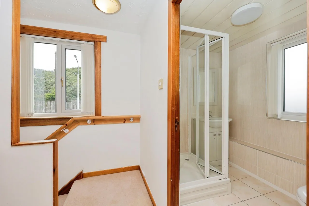 Cleikimin Crescent, Ballingry, KY5, photo 11
