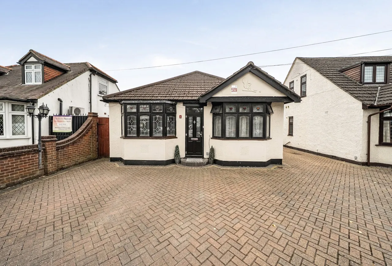 Ardleigh Green Road, Hornchurch, RM11 2SU, photo 9