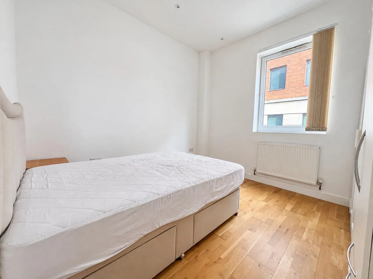 High Street, Slough, SL1, photo 8