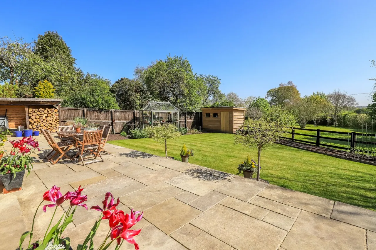 Chapel Hill, West Grimstead, Salisbury, Wiltshire, SP5 3SJ, photo 12