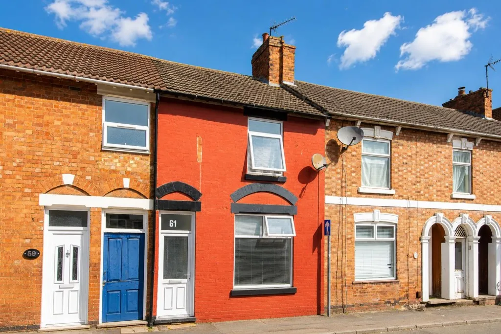 2 bed house for sale, King Street, Kettering