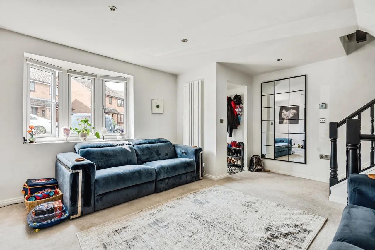 Southernwood Drive, SWINDON, Wiltshire, SN2, photo 4