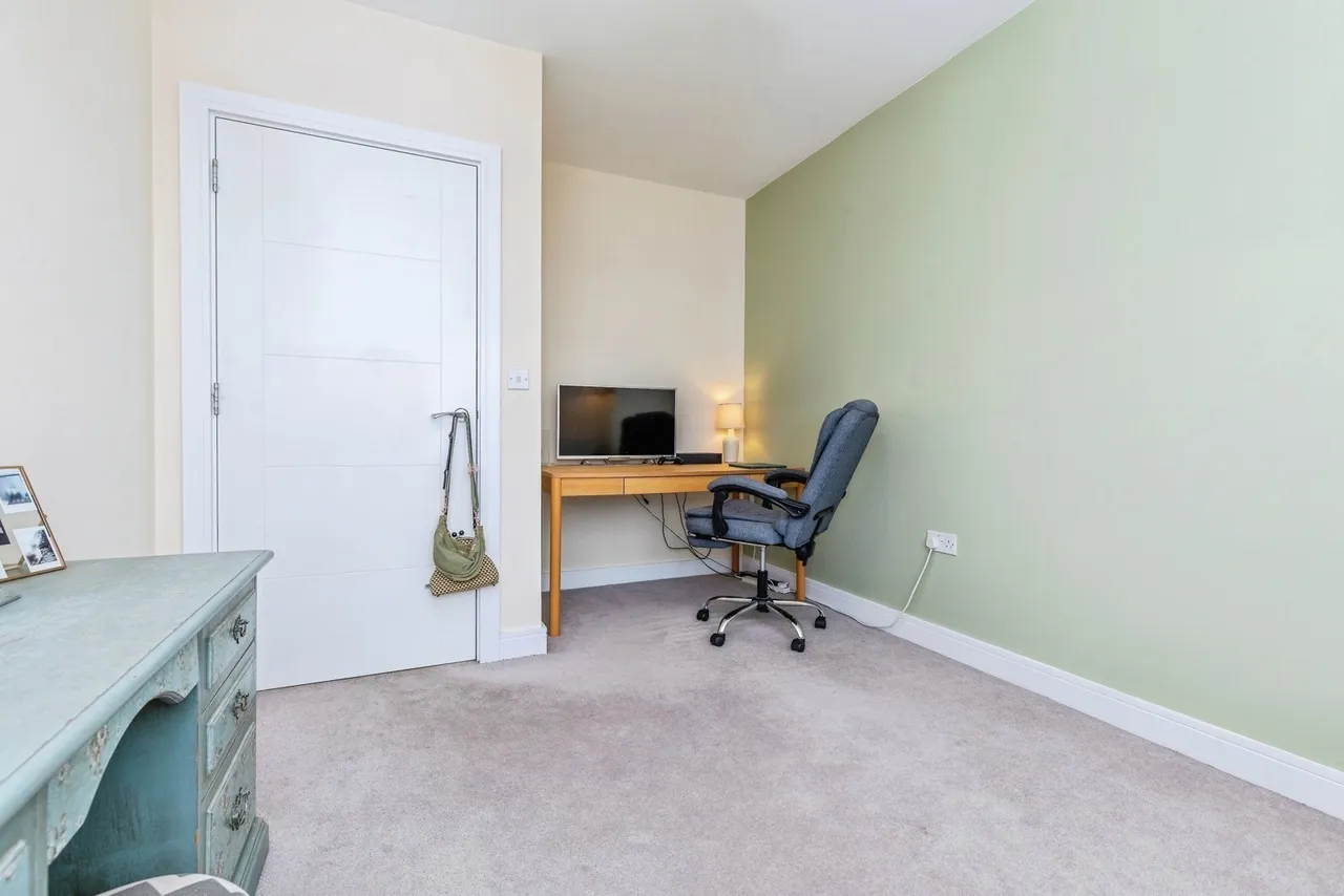 Pegasus Way, Gillingham, ME7, photo 13
