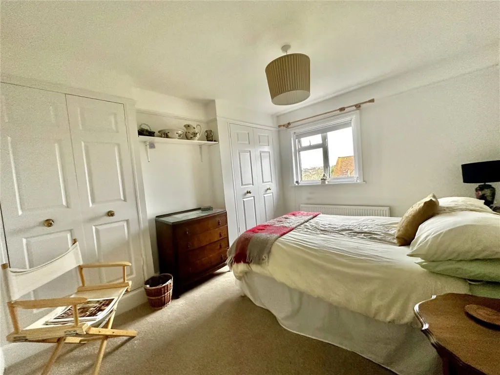Lymington, Hampshire, photo 9