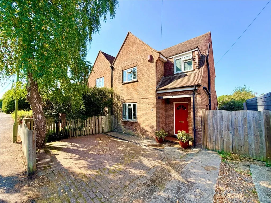 3 bed house for sale, Lymington, Hampshire