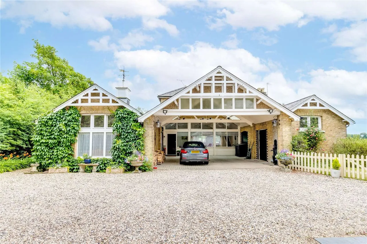 Ware Road, Widford, Ware, Hertfordshire, SG12 8RG, photo 8